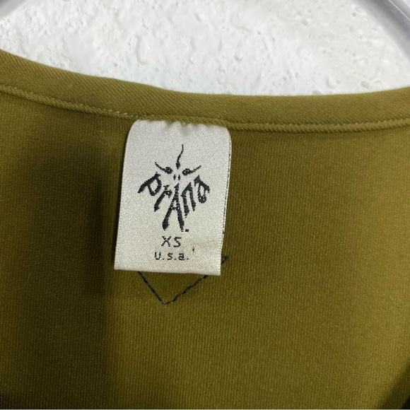 PrAna Nylon V neck green long sleeve athletic top. - Picture 9 of 10